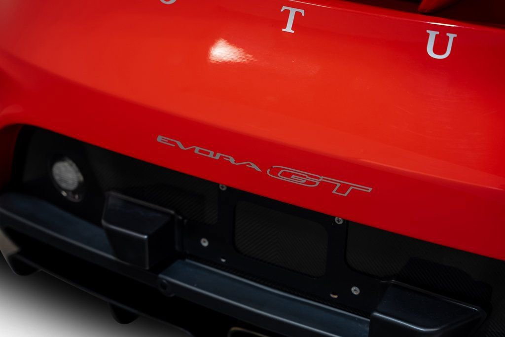 Used 2020 Lotus Evora image 16