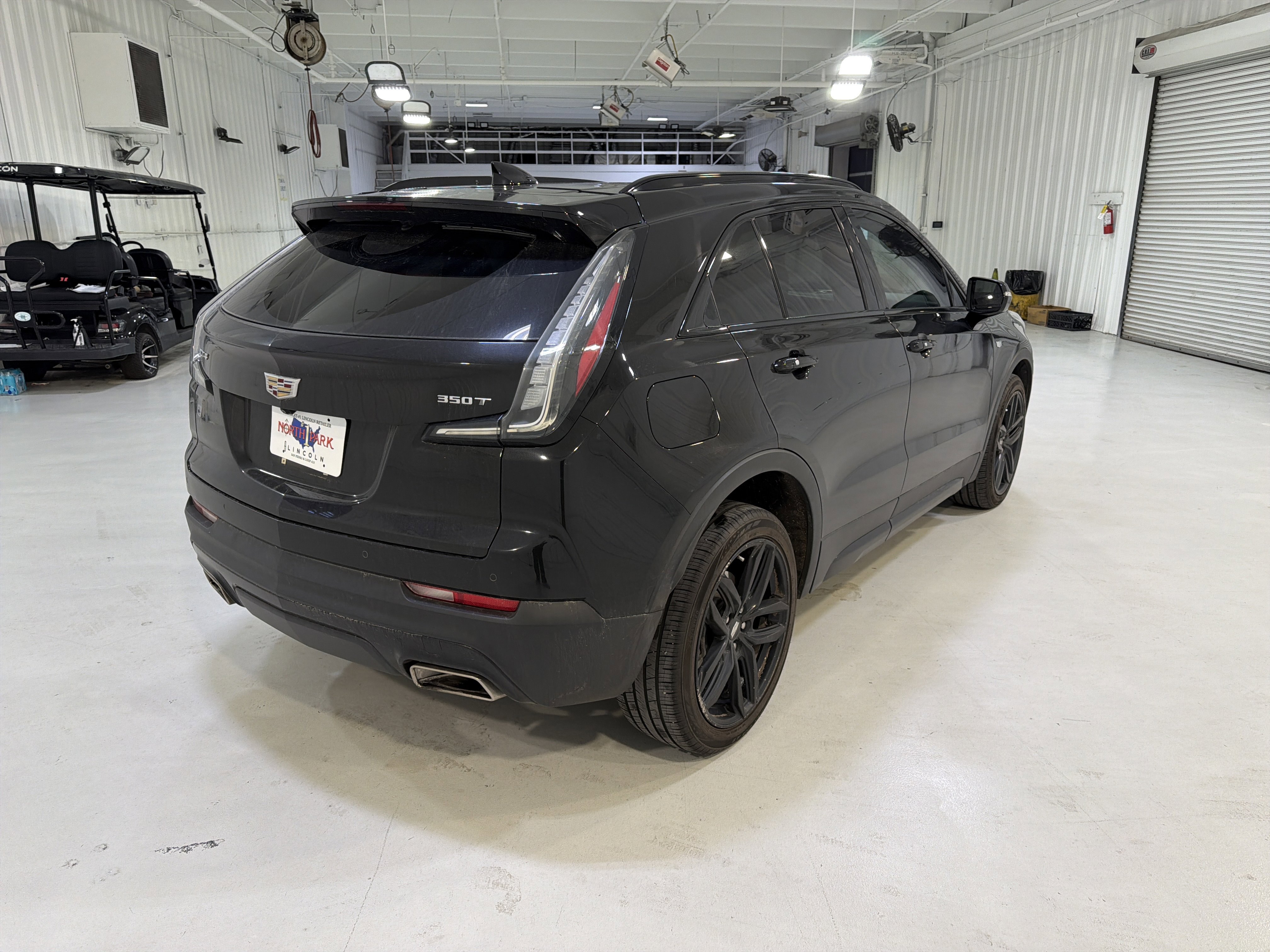 Used 2023 Cadillac XT4 Sport FWD image 5