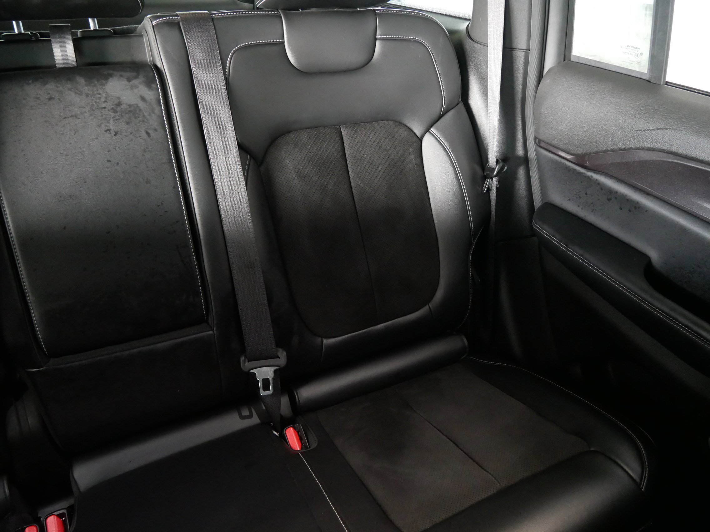 Used 2022 Jeep Grand Cherokee Altitude image 14