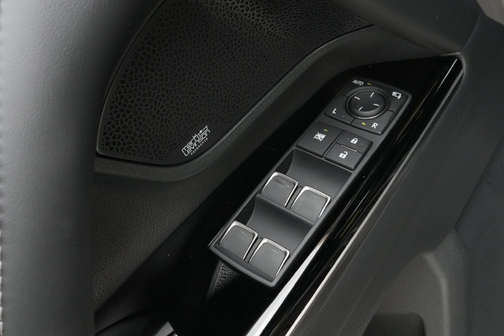 New 2026 Lexus LX 600 4WD w/ Accessory Package (Z1) image 38