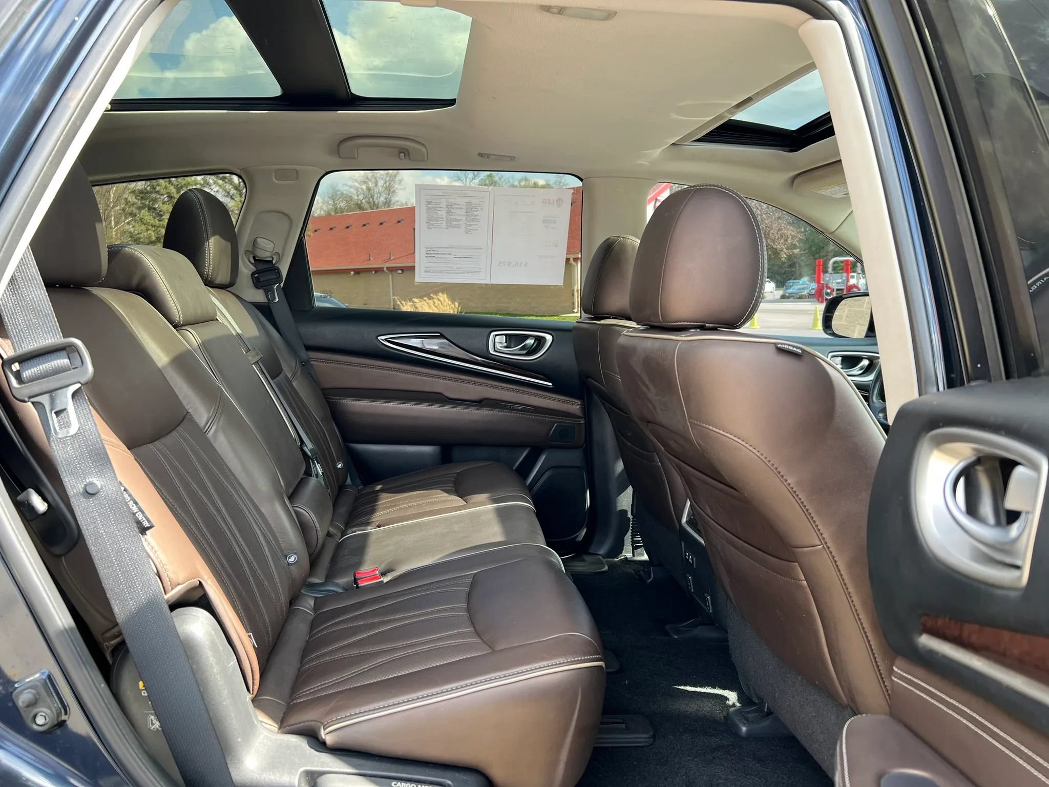 Used 2019 INFINITI QX60 Luxe w/ Sensory Package AWD/4WD image 26