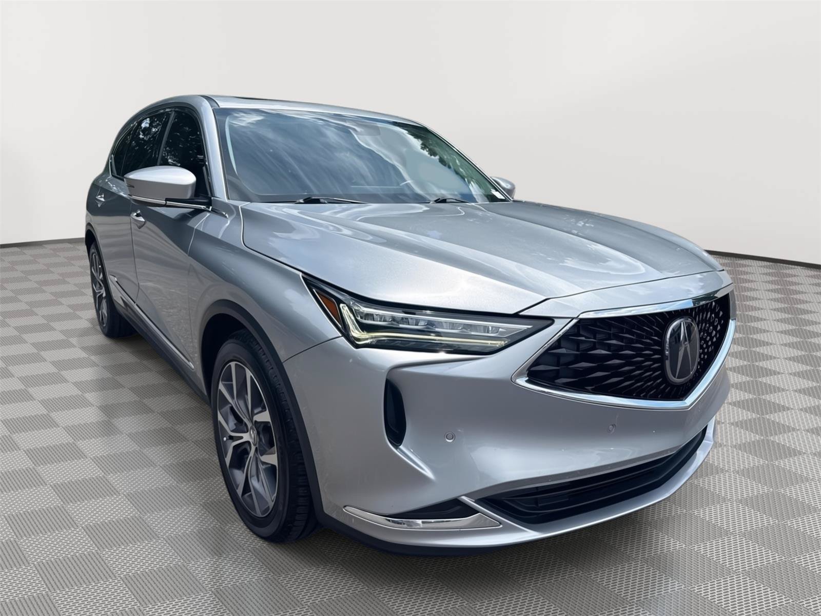 Used 2023 Acura MDX w/ Technology Package FWD image 4