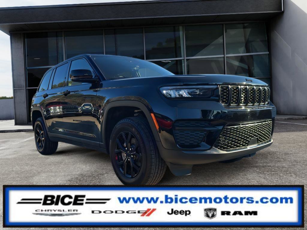 New 2025 Jeep Grand Cherokee Altitude