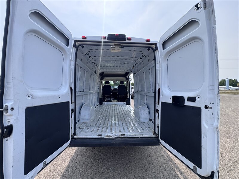 Used 2021 RAM ProMaster 3500 FWD image 14