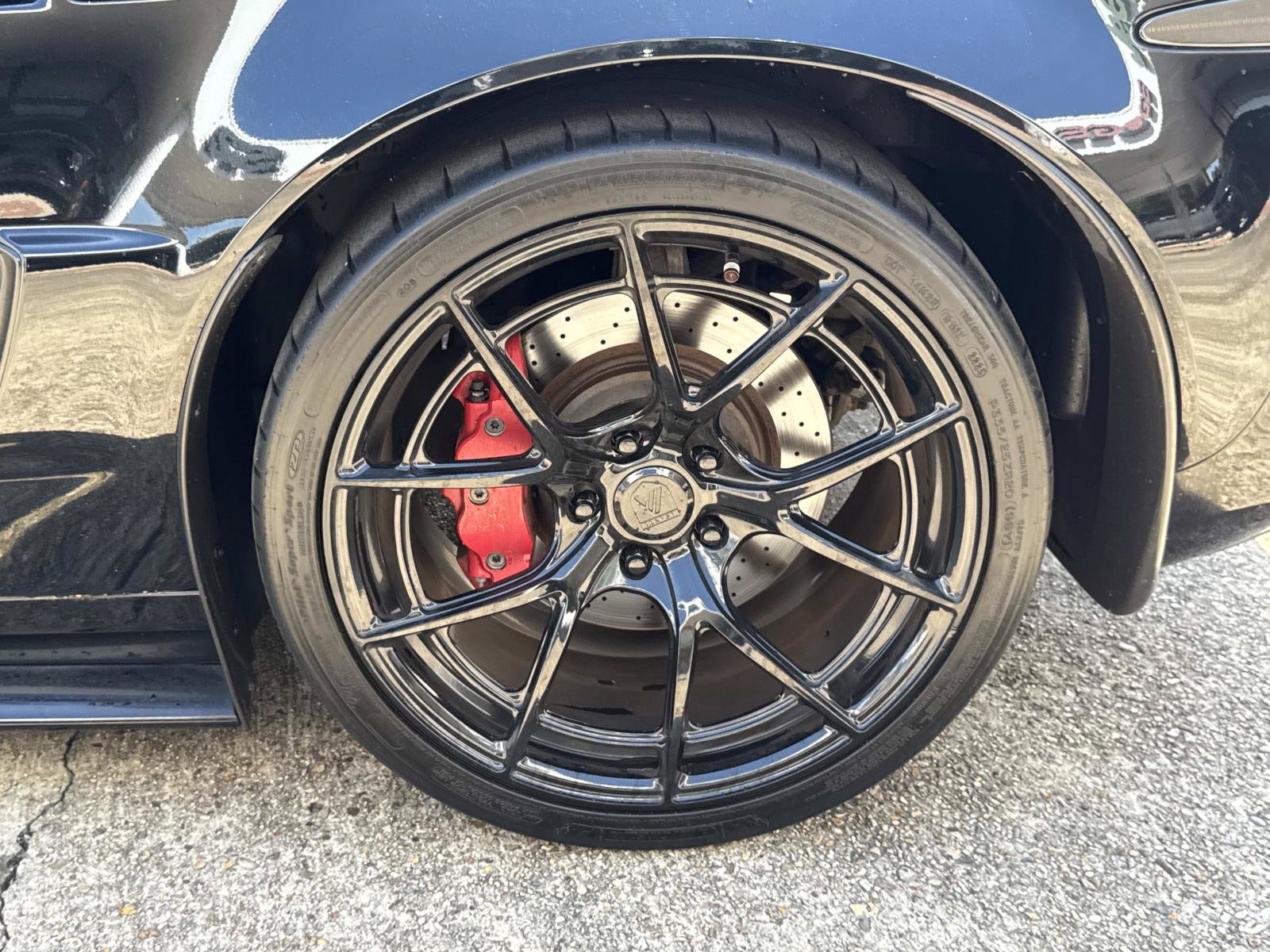 Used 2013 Chevrolet Corvette 427 w/ Z06 Carbon Fiber Package RWD image 4