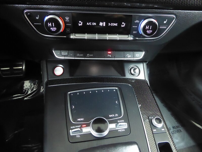 Used 2018 Audi SQ5 Prestige w/ Prestige Package AWD/4WD image 15