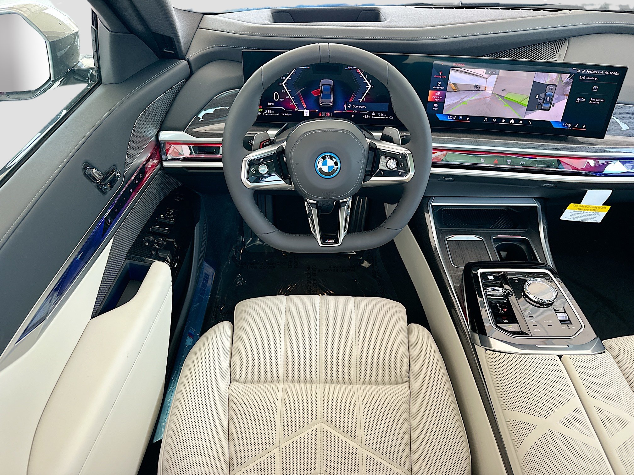 New 2026 BMW 750e xDrive AWD/4WD image 18