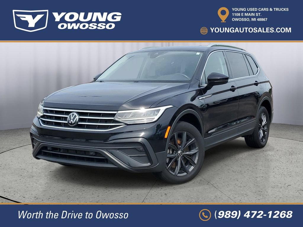 Used 2022 Volkswagen Tiguan SE w/ Panoramic Sunroof Package AWD/4WD image 1