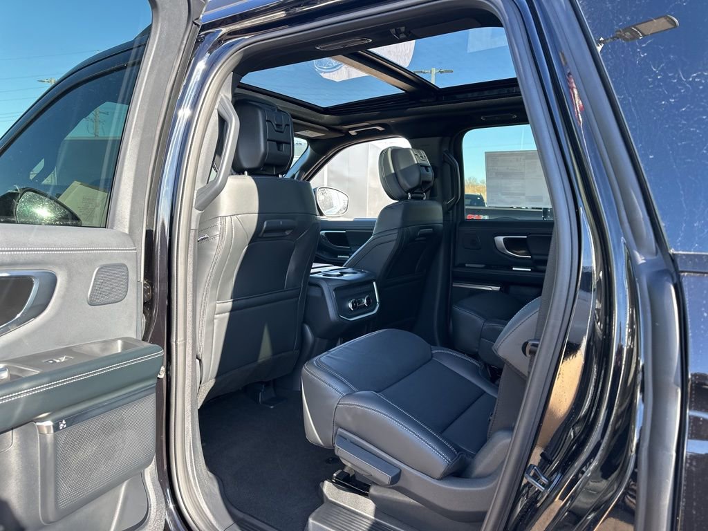 New 2026 Ford Expedition Max Platinum w/ Stealth Performance Package image 31