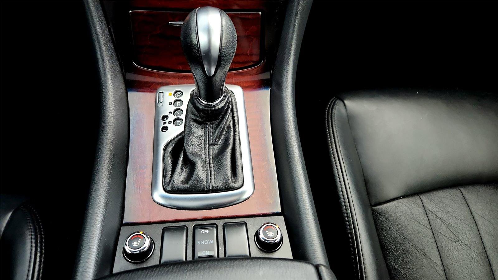 Used 2017 INFINITI QX50 AWD w/ Premium Plus Package image 29