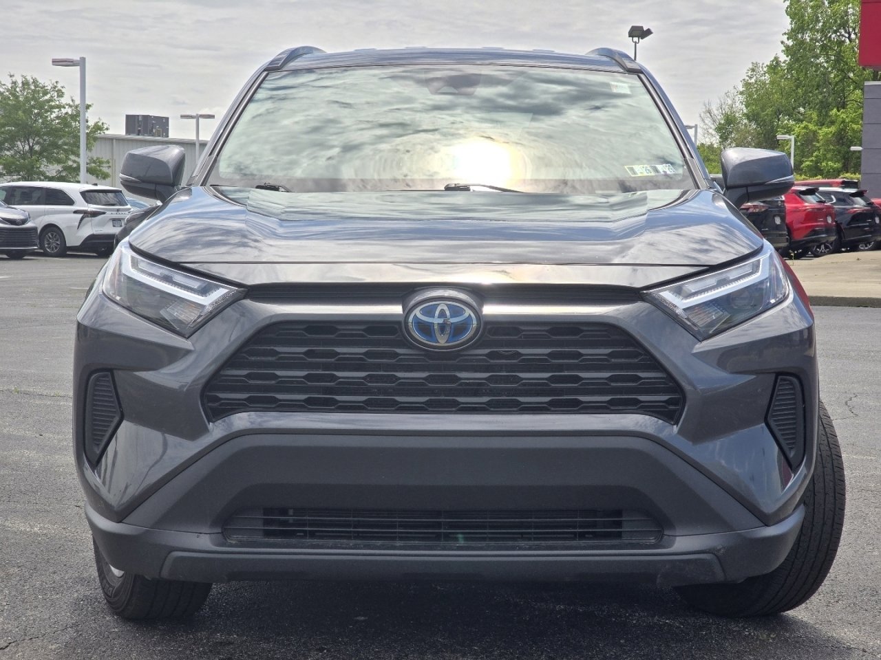 Used 2024 Toyota RAV4 LE AWD/4WD image 10