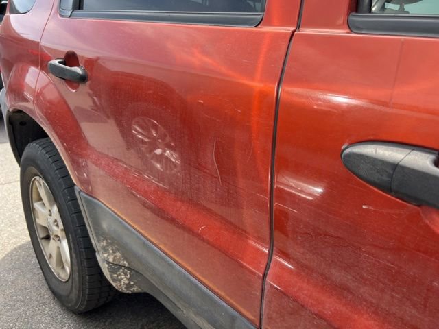 Used 2006 Ford Escape XLT AWD/4WD image 4