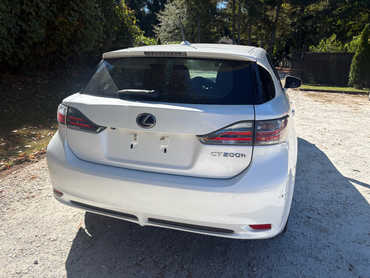 Used 2011 Lexus CT 200h image 4