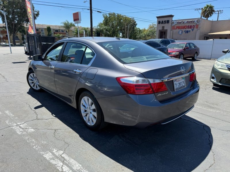 Used 2015 Honda Accord EX-L image 7