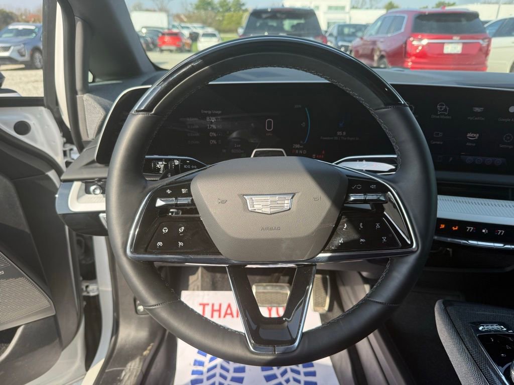 Certified 2025 Cadillac Optiq Luxury 2 w/ LPO, Floor Liner Package image 19