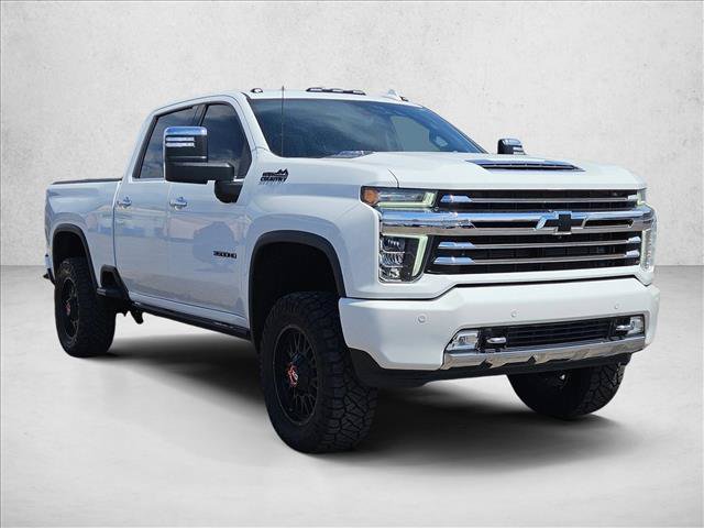 Used 2022 Chevrolet Silverado 3500 High Country w/ Z71 Off-Road Package AWD/4WD video 3