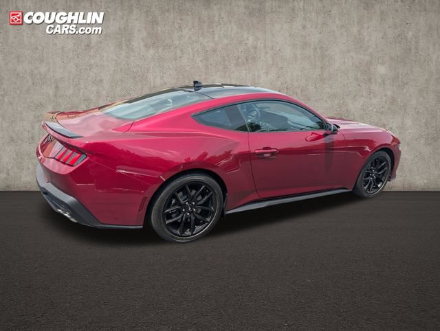Used 2025 Ford Mustang Premium RWD image 8