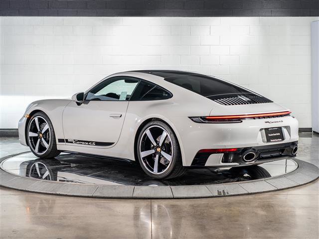 Used 2024 Porsche 911 Carrera 4S image 3