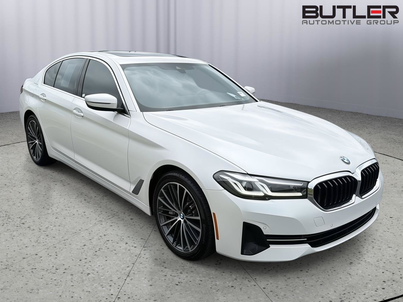 Used 2023 BMW 540i xDrive AWD/4WD image 8