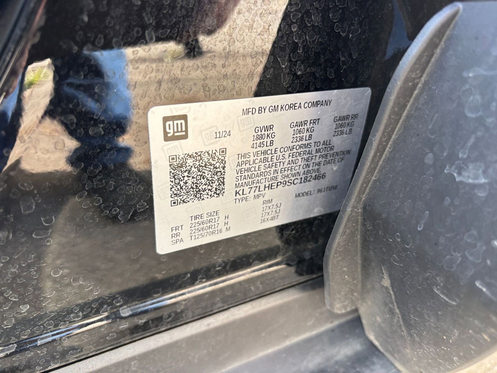 Used 2025 Chevrolet Trax LT image 34