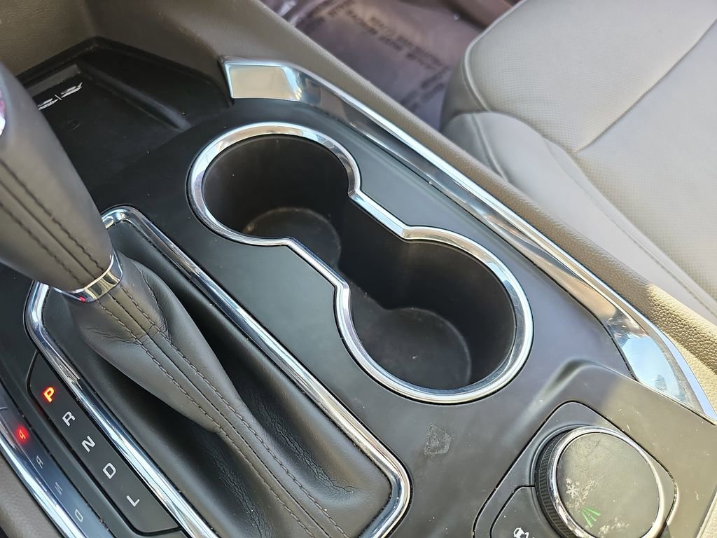 Used 2018 Chevrolet Traverse Premier w/ Driver Confidence II Package image 18