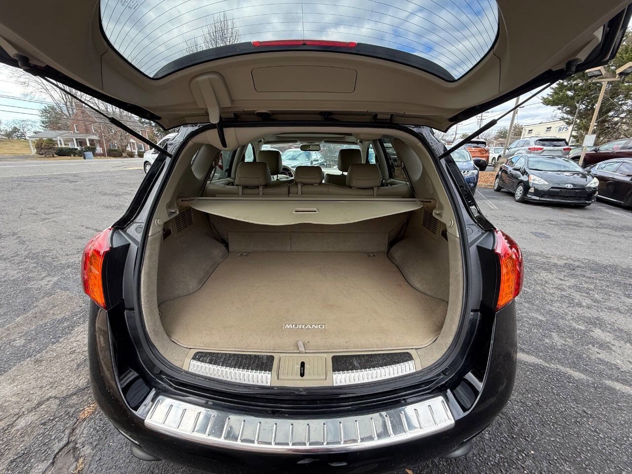 Used 2010 Nissan Murano LE w/ Navigation Pkg image 21