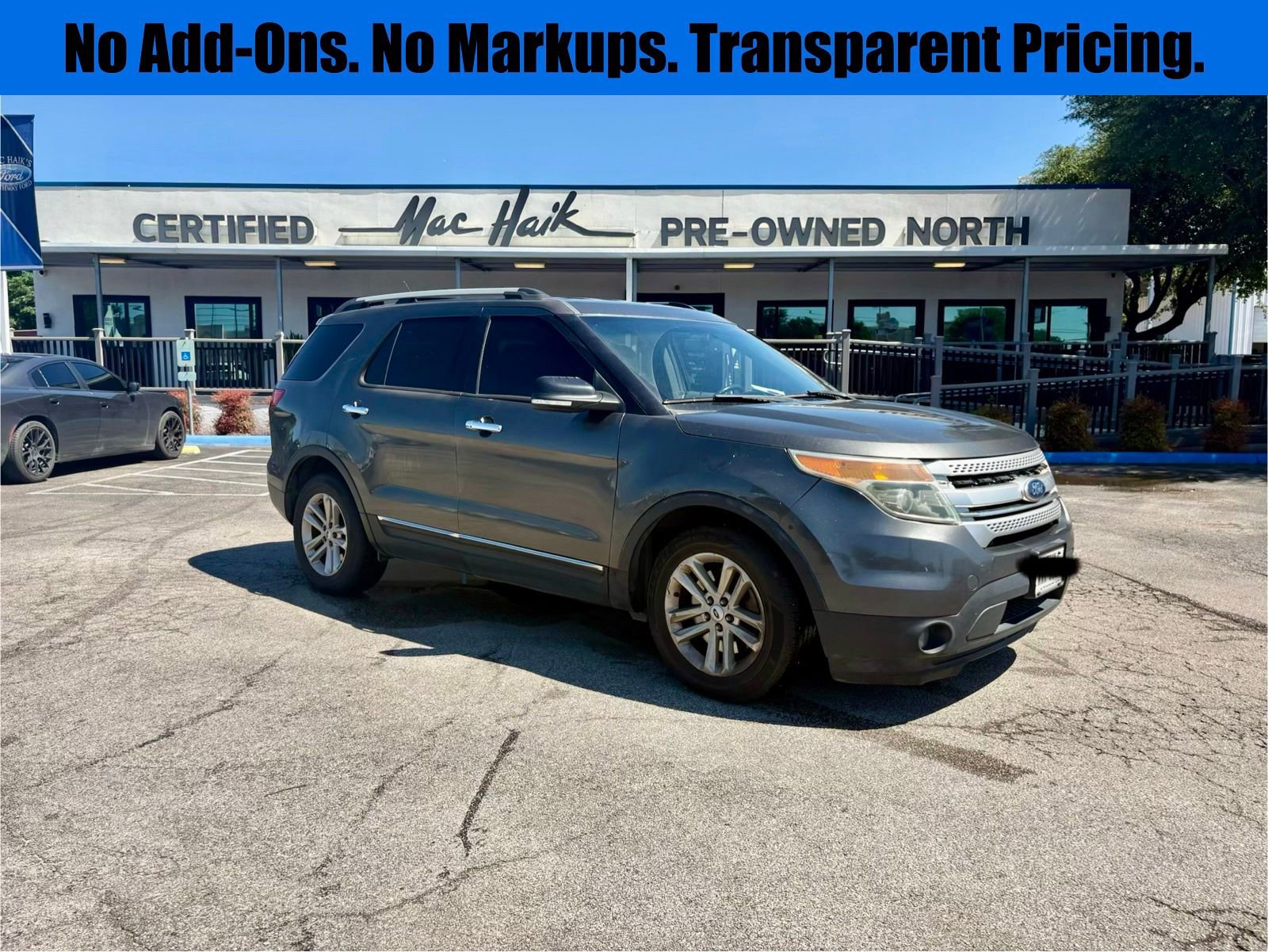 Used 2015 Ford Explorer XLT w/ Equipment Group 202A FWD image 1