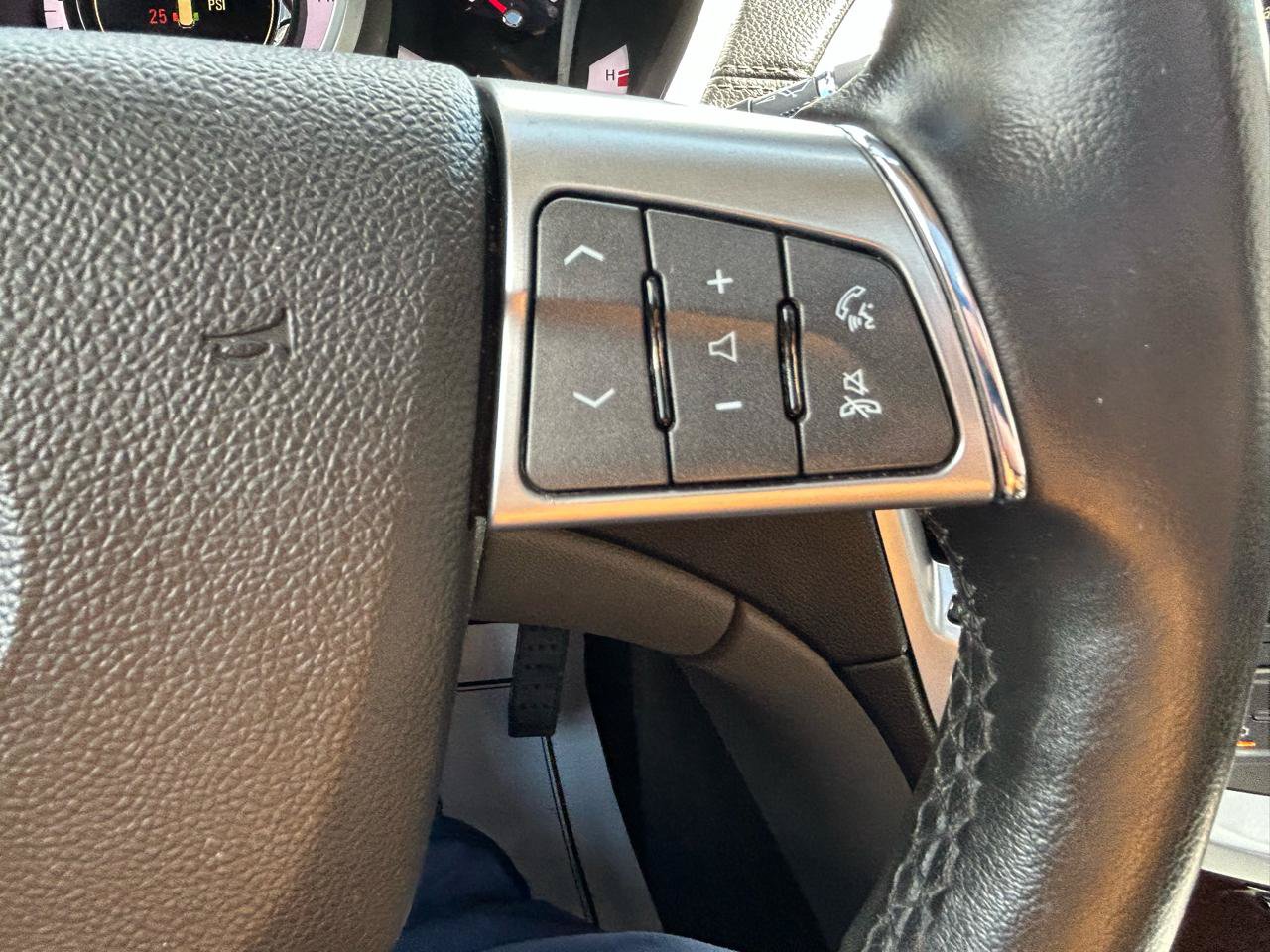 Used 2011 Cadillac SRX Premium AWD/4WD image 20