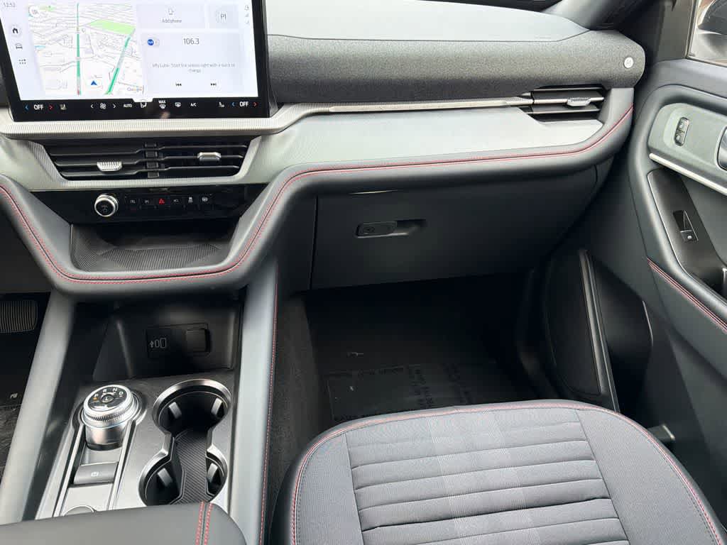 New 2026 Ford Explorer ST-Line w/ ST-Line Street Pack image 22