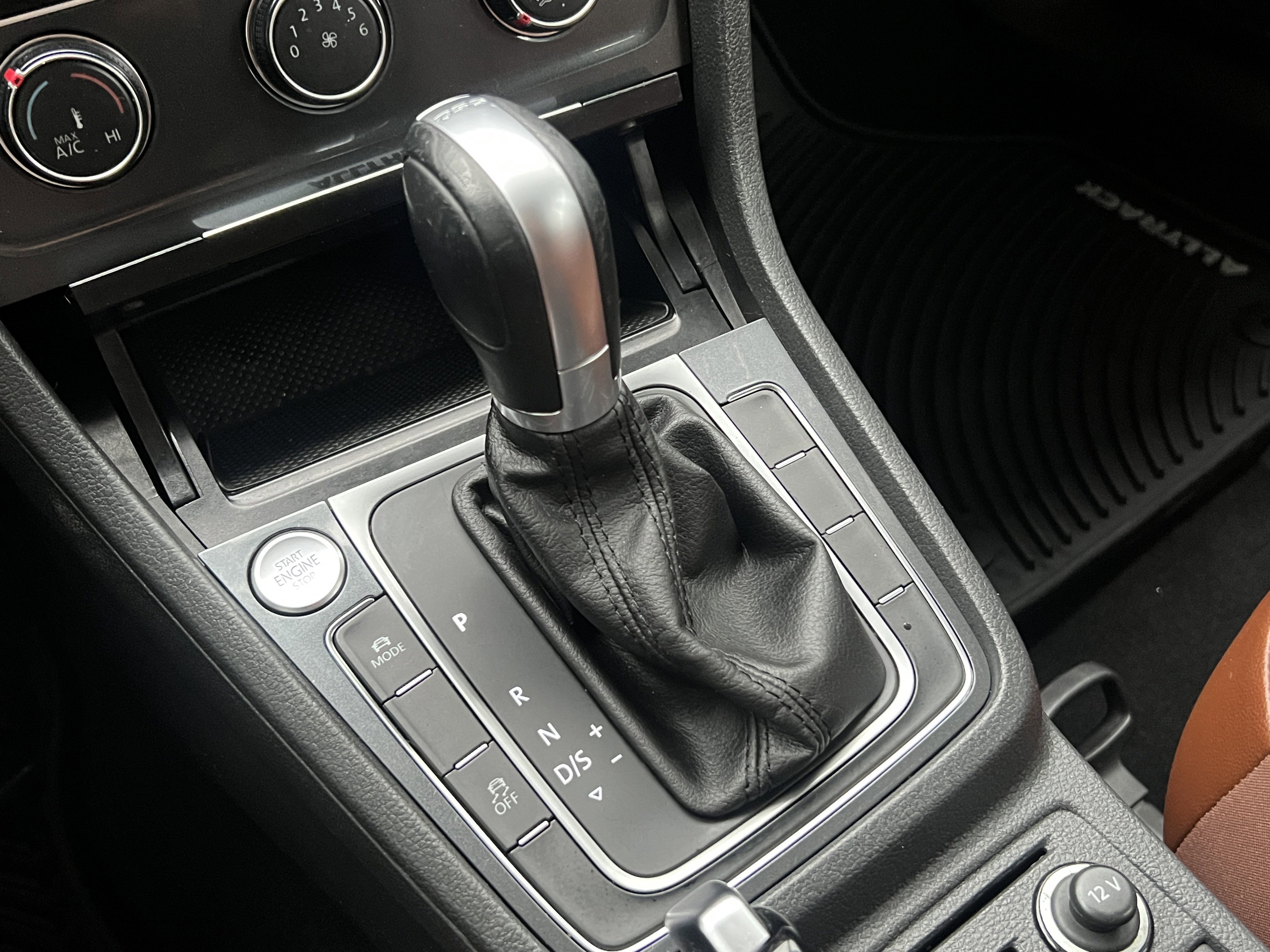 Used 2018 Volkswagen Golf Alltrack SE image 31