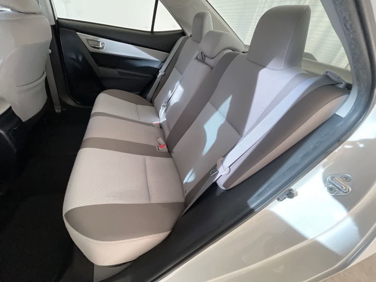 Used 2017 Toyota Corolla LE FWD image 21