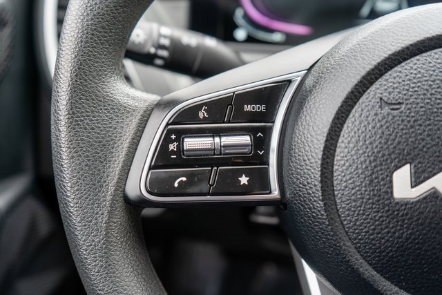 Used 2024 Kia Seltos LX image 23