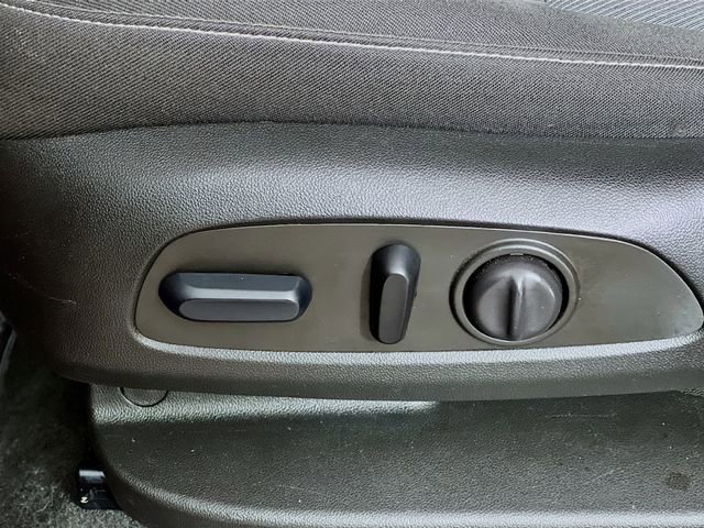 Used 2024 Chevrolet Blazer LT w/ Convenience Package image 11