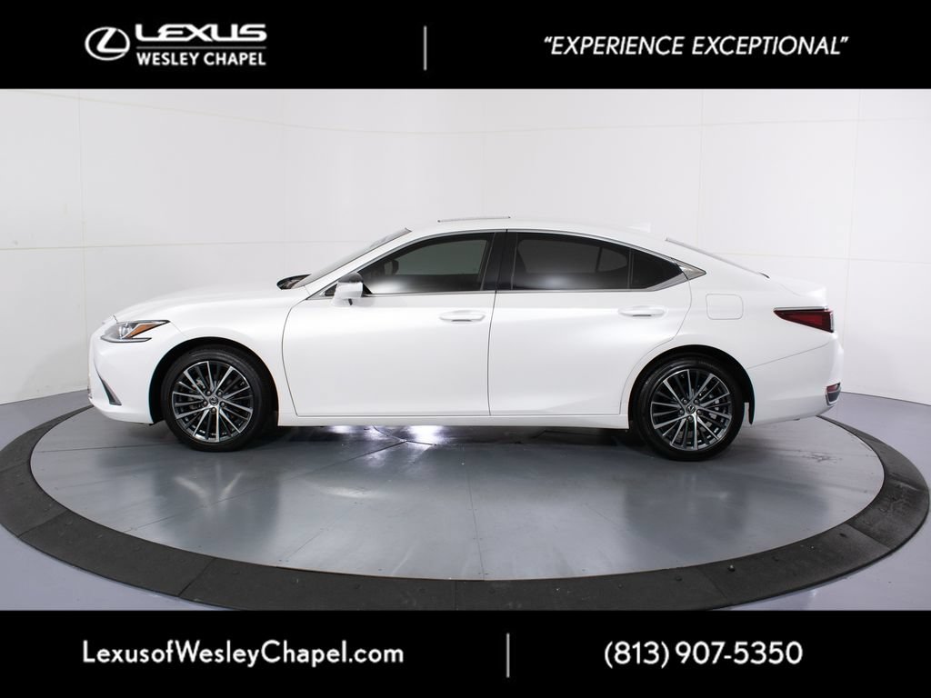 Used 2023 Lexus ES 250 w/ Premium Package AWD/4WD image 7