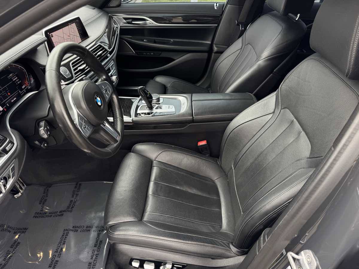 Used 2020 BMW 740i w/ M Sport Package image 14