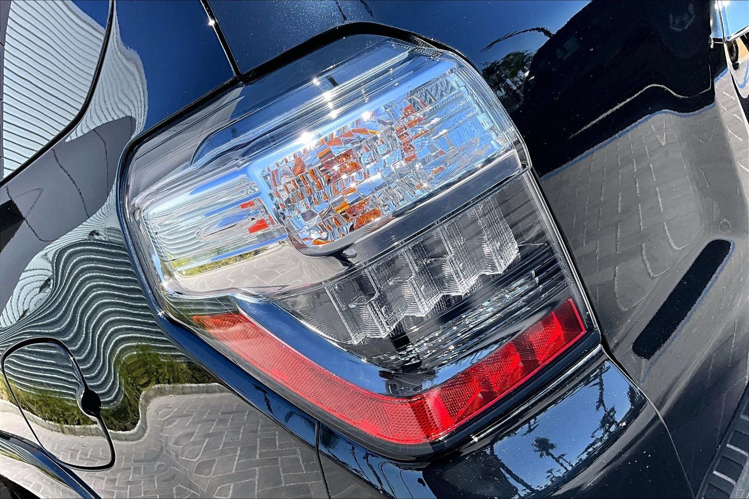 Used 2023 Toyota 4Runner Limited image 30