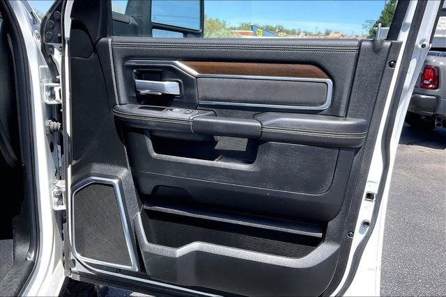 Used 2024 RAM 2500 Laramie w/ Safety Group AWD/4WD image 19