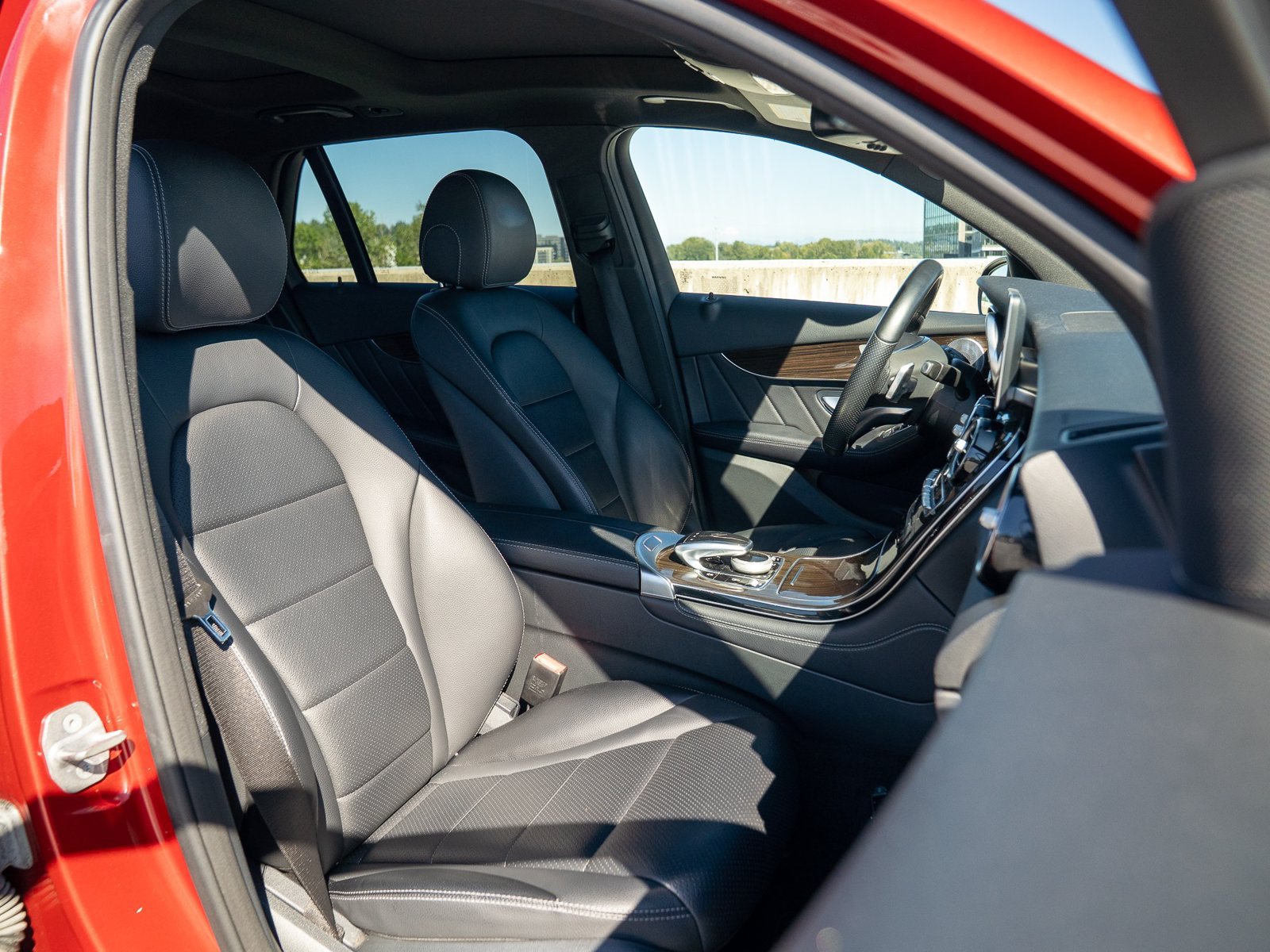 Certified 2018 Mercedes-Benz GLC 300 image 29