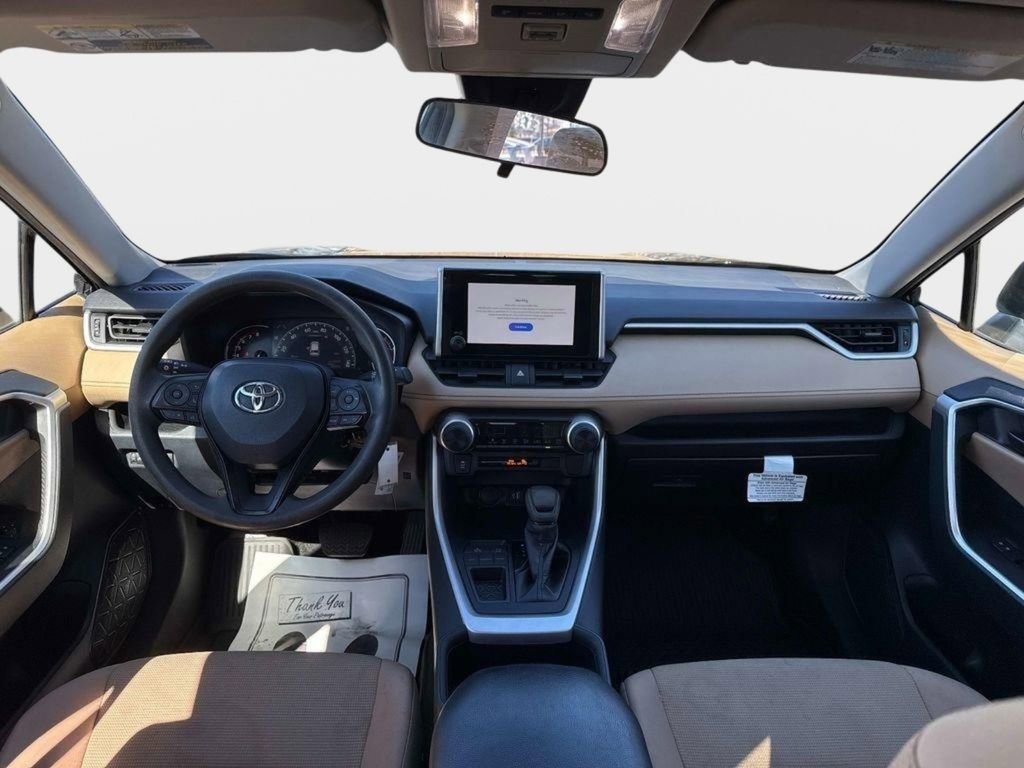 Used 2023 Toyota RAV4 LE image 16
