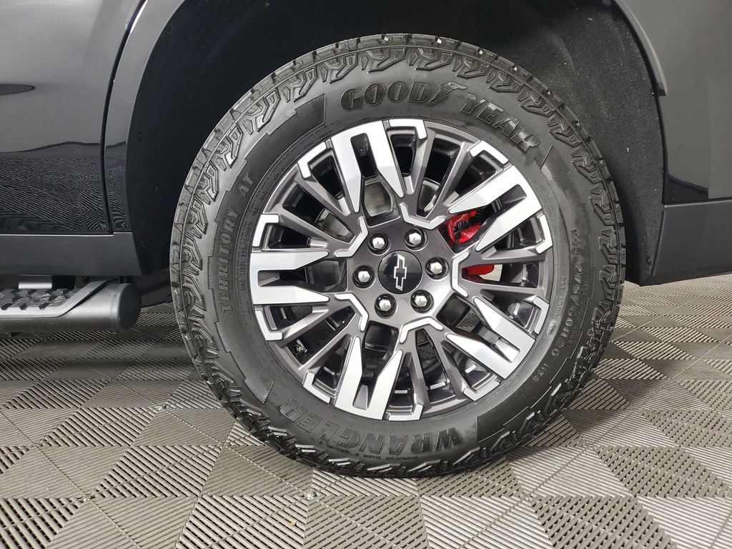 New 2026 Chevrolet Tahoe Z71 w/ Z71 Off-Road Package image 32