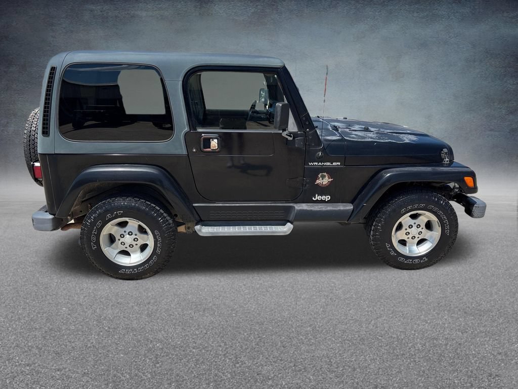 Used 2002 Jeep Wrangler Sahara AWD/4WD image 7