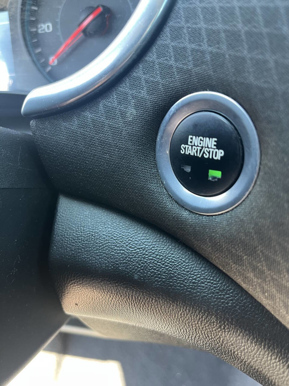 Used 2017 Chevrolet Malibu LT image 36