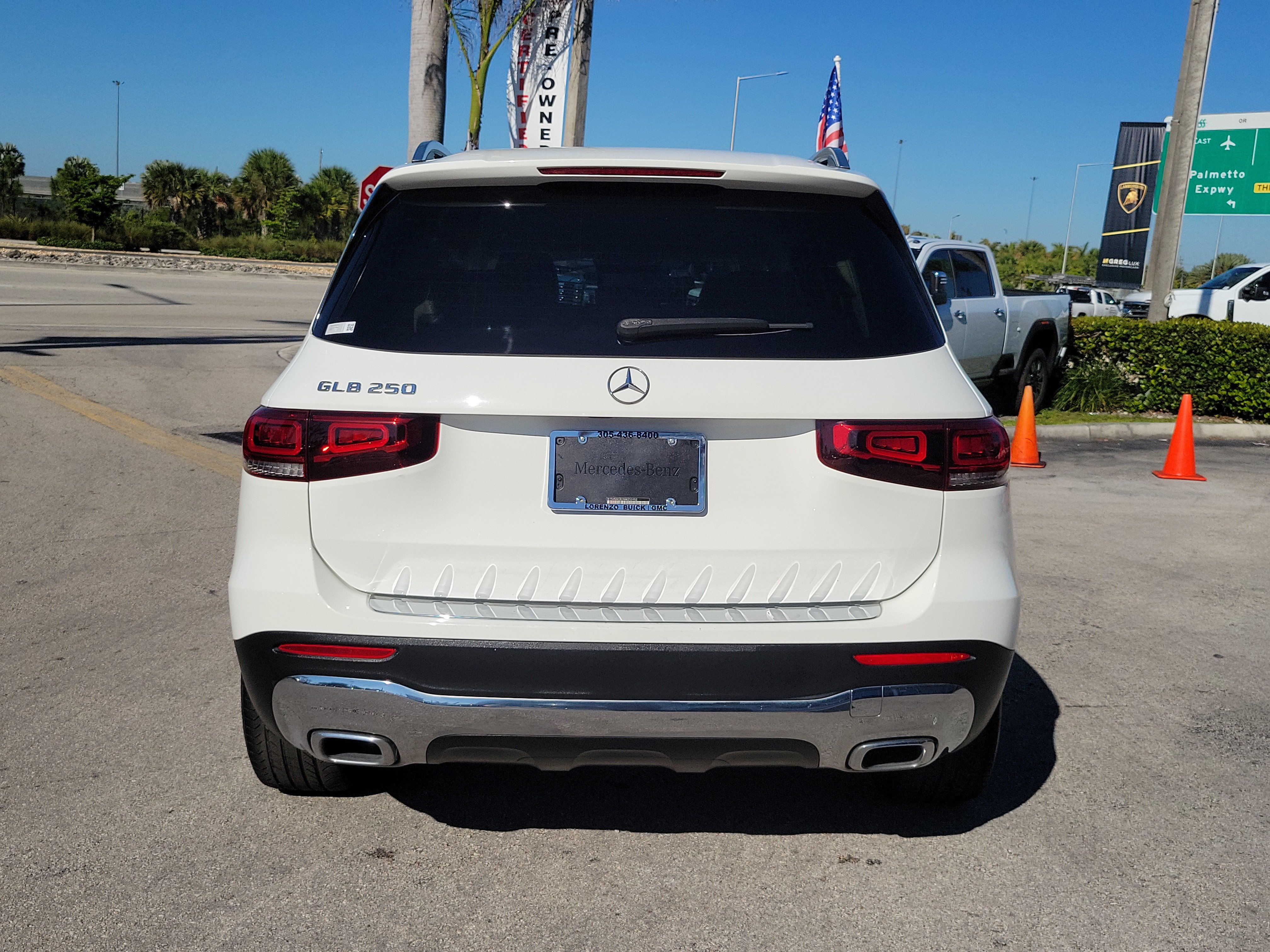 Used 2022 Mercedes-Benz GLB 250 image 6