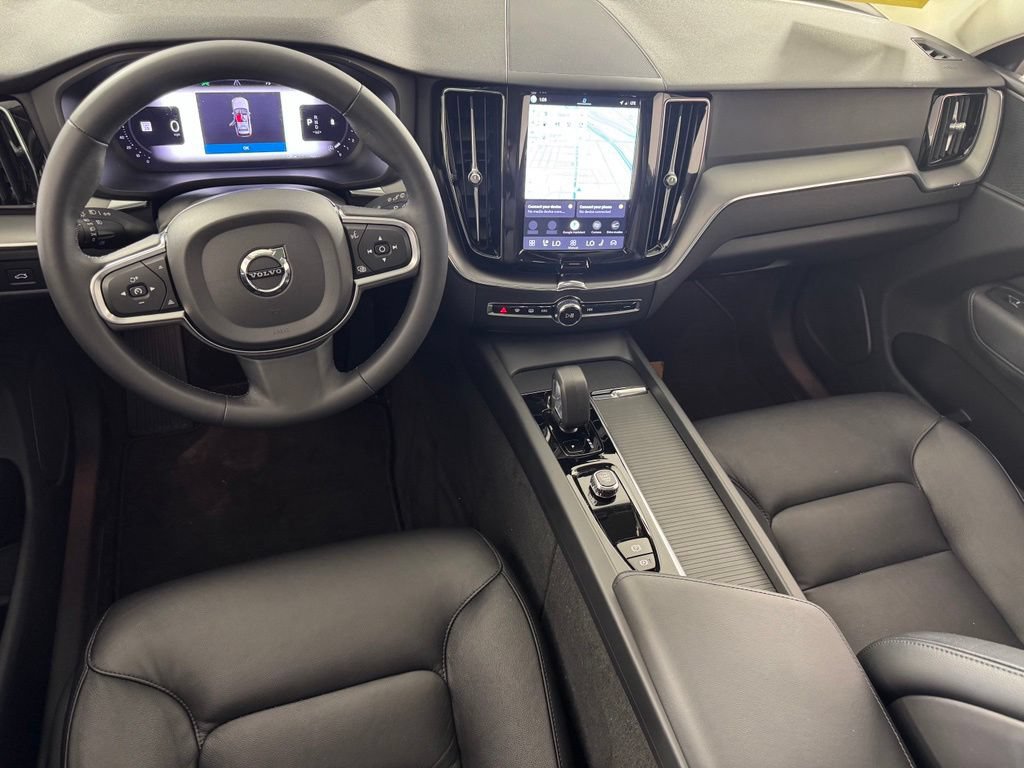Certified 2024 Volvo XC60 B5 Core w/ Climate Package AWD/4WD image 15