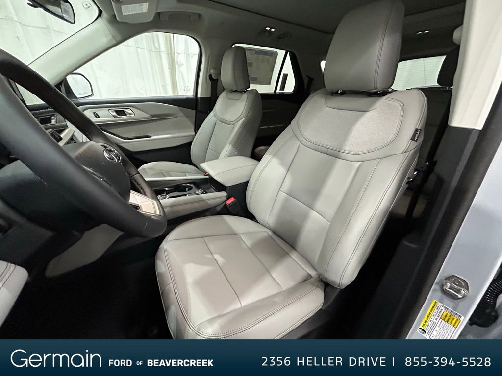 New 2026 Ford Explorer Active w/ Active Comfort Package image 12