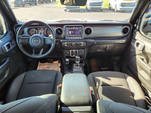 Used 2022 Jeep Wrangler Unlimited Sport AWD/4WD image 6