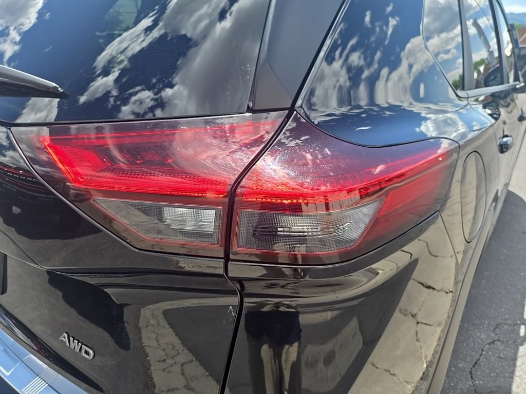 Used 2025 Nissan Rogue SV AWD/4WD image 34