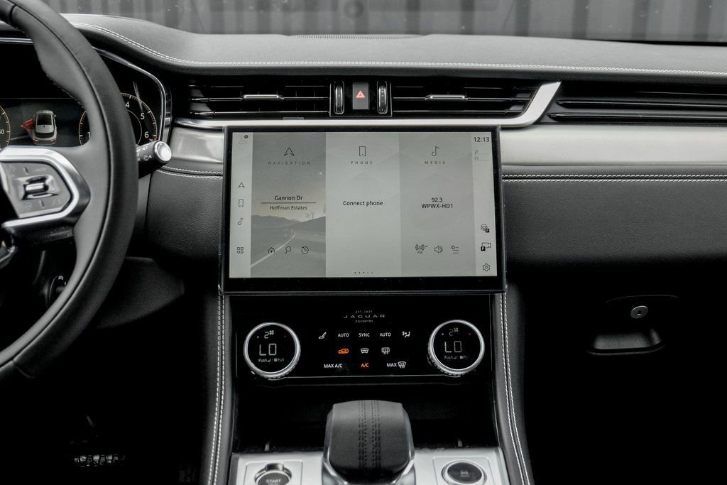 New 2026 Jaguar F-PACE R-Dynamic S image 18