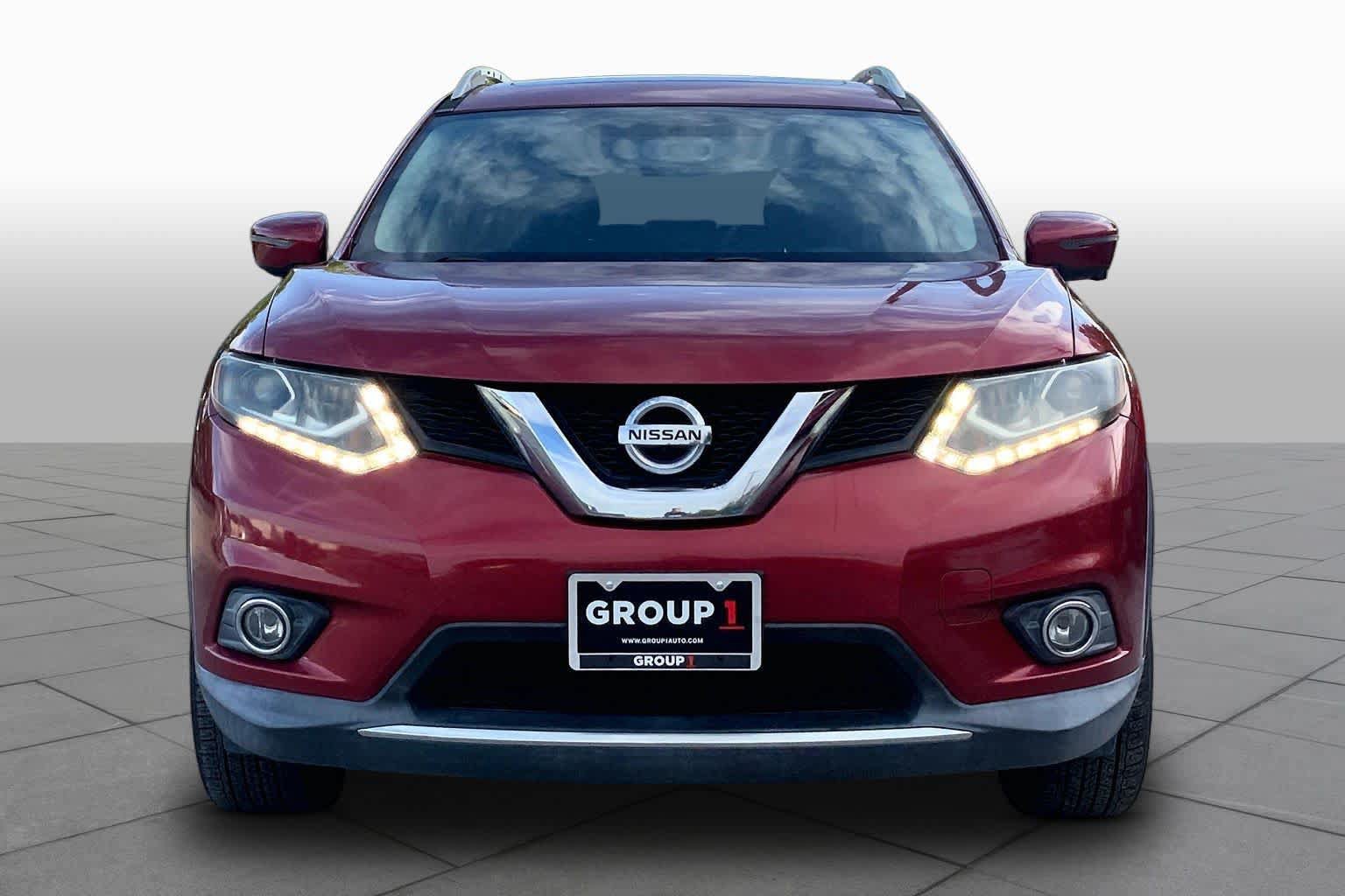 Used 2016 Nissan Rogue SL w/ SL Premium Package FWD image 4