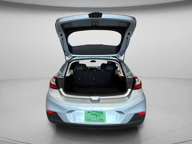 Used 2017 Chevrolet Cruze Premier w/ Enhanced Convenience Package FWD image 42